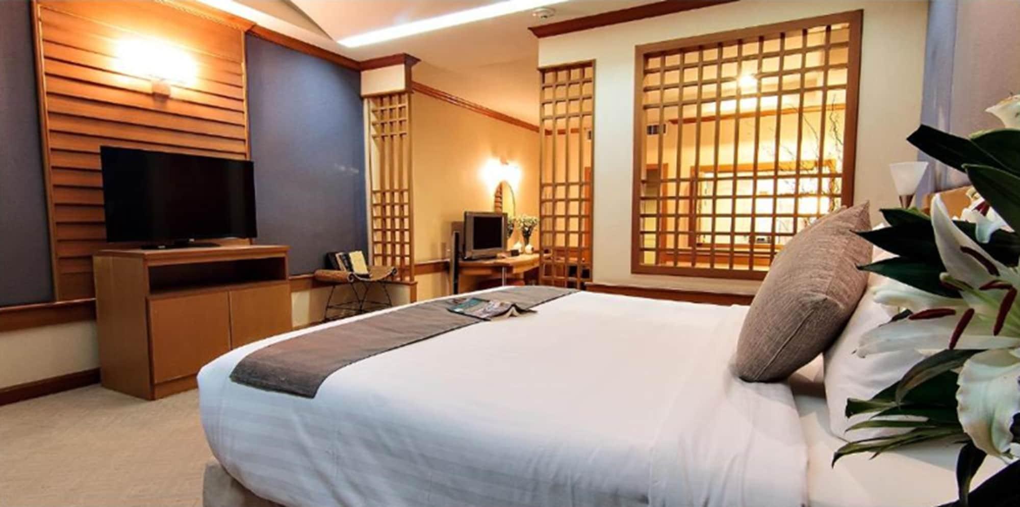 Bossotel Bangkok Exterior photo